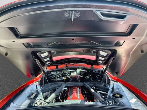 Used 2022 Chevrolet Corvette Stingray Premium Cpe w/ Z51 Performance Package RWD image 35