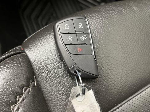 Certified 2024 GMC Sierra 3500 Denali w/ Technology Package image 33