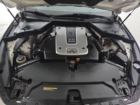 Used 2015 INFINITI Q50 AWD w/ Moonroof Package image 8