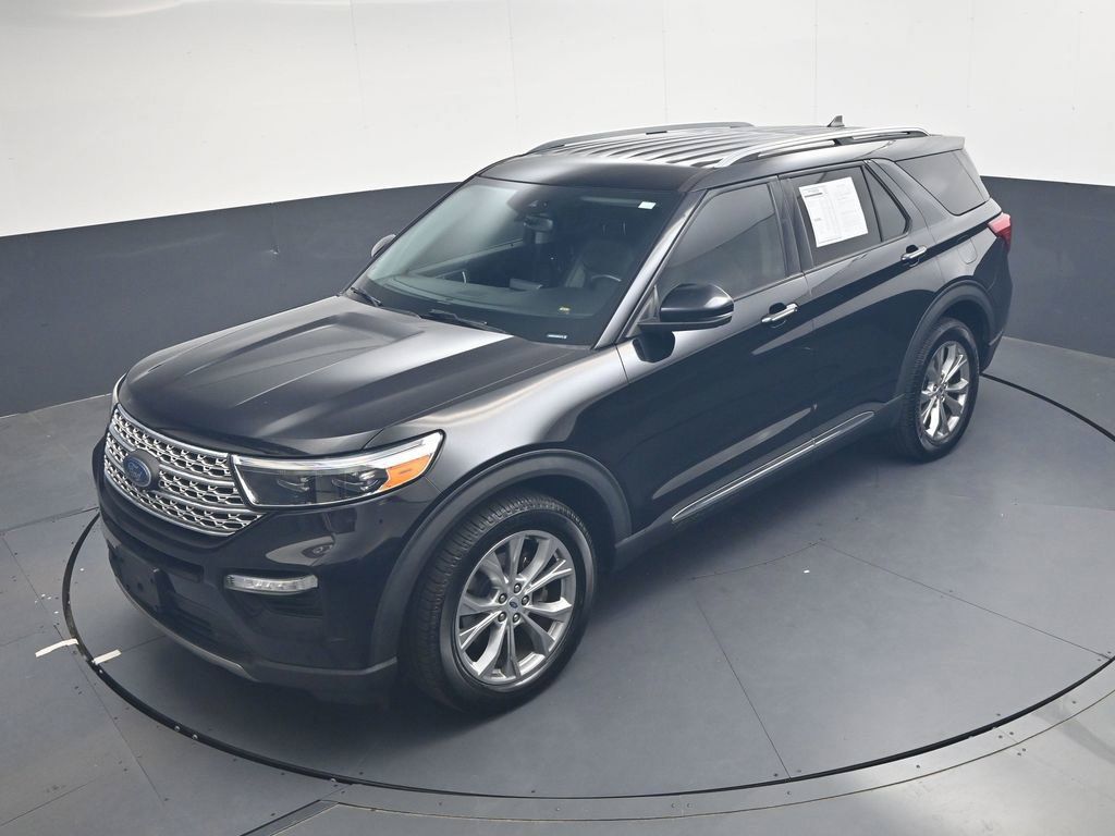 Used 2021 Ford Explorer Limited w/ Equipment Group 301A AWD/4WD image 38