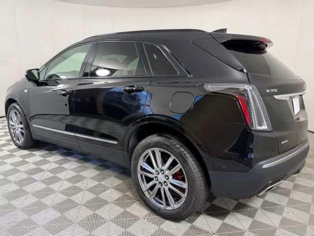 Used 2026 Cadillac XT5 Sportv w/ LPO, Floor Liner Package AWD/4WD image 4