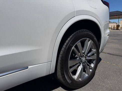 Certified 2024 Cadillac XT6 Premium Luxury w/ Platinum Package AWD/4WD image 12