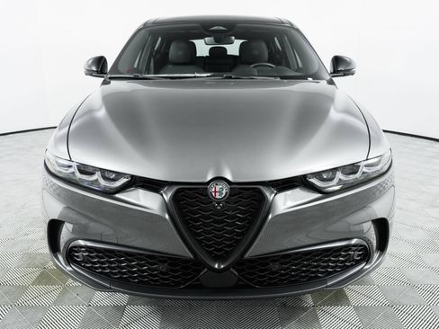 New 2024 Alfa Romeo Tonale Veloce w/ Active Assist Package AWD/4WD image 2