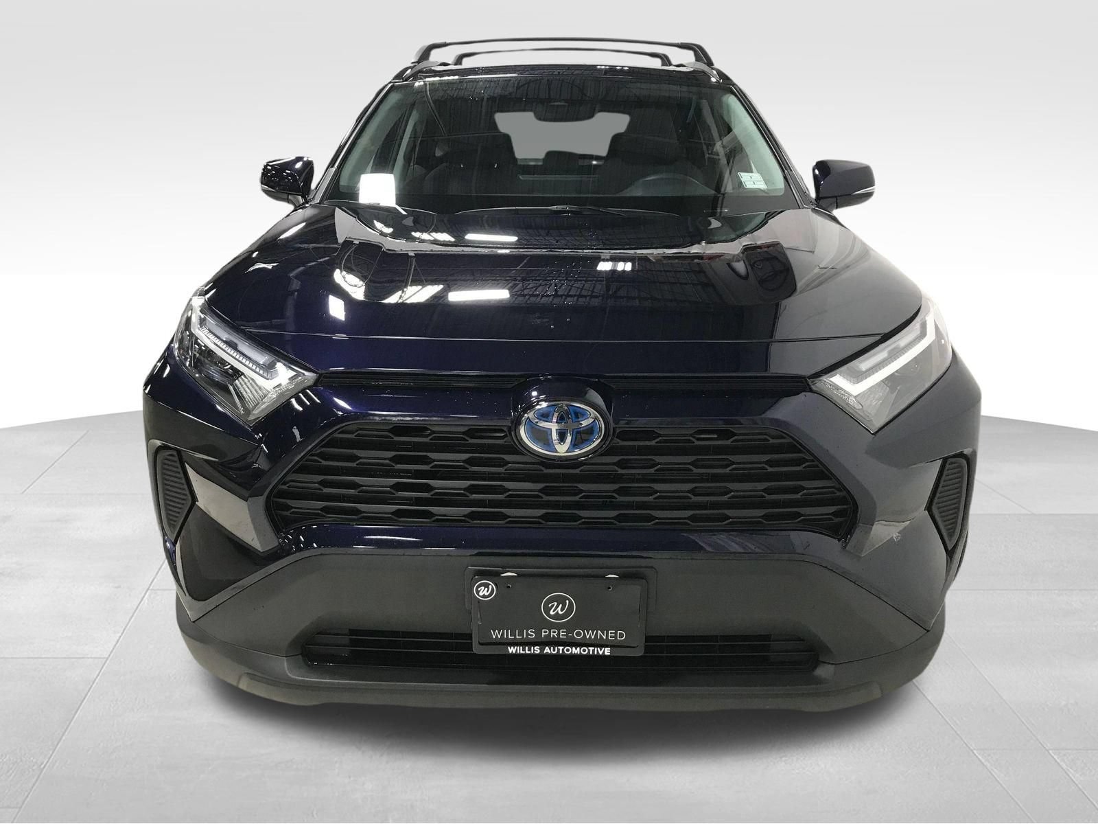 Used 2023 Toyota RAV4 XLE w/ Convenience Package AWD/4WD image 3