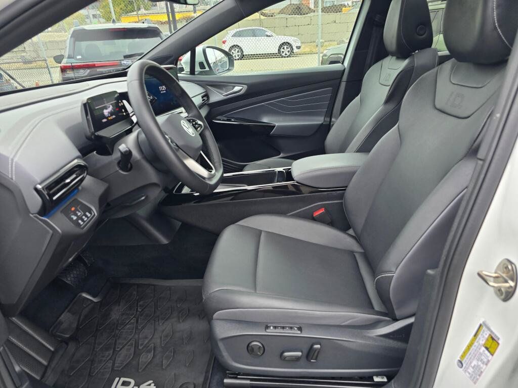 Used 2023 Volkswagen ID.4 Pro S Plus AWD/4WD image 20