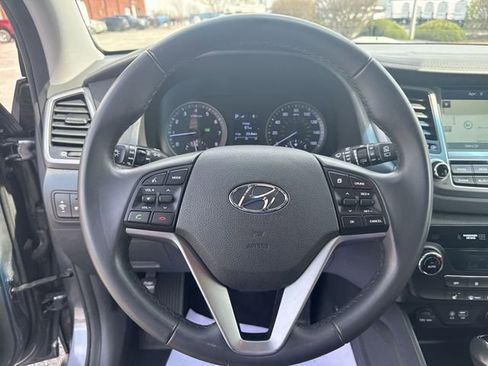 Used 2016 Hyundai Tucson Limited image 13