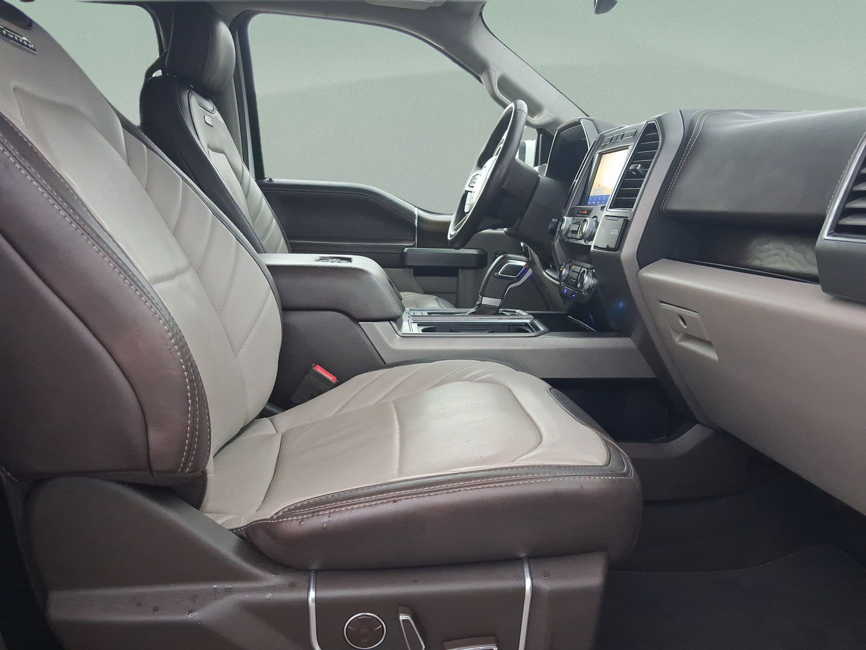 Used 2020 Ford F150 Limited AWD/4WD image 33