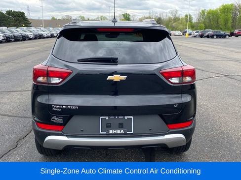 Certified 2023 Chevrolet TrailBlazer LT w/ Convenience Package AWD/4WD image 4