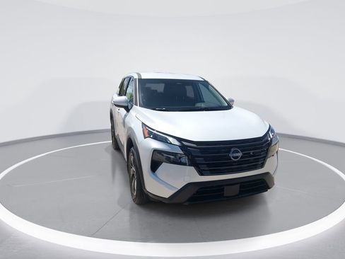 New 2026 Nissan Rogue SV w/ Cold Weather Package AWD/4WD image 3