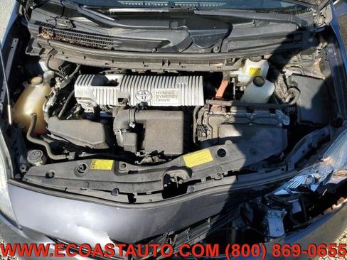 Used 2014 Toyota Prius Two image 5