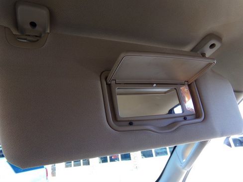 Used 2011 Ford F150 Lariat w/ Lariat Chrome Pkg image 72