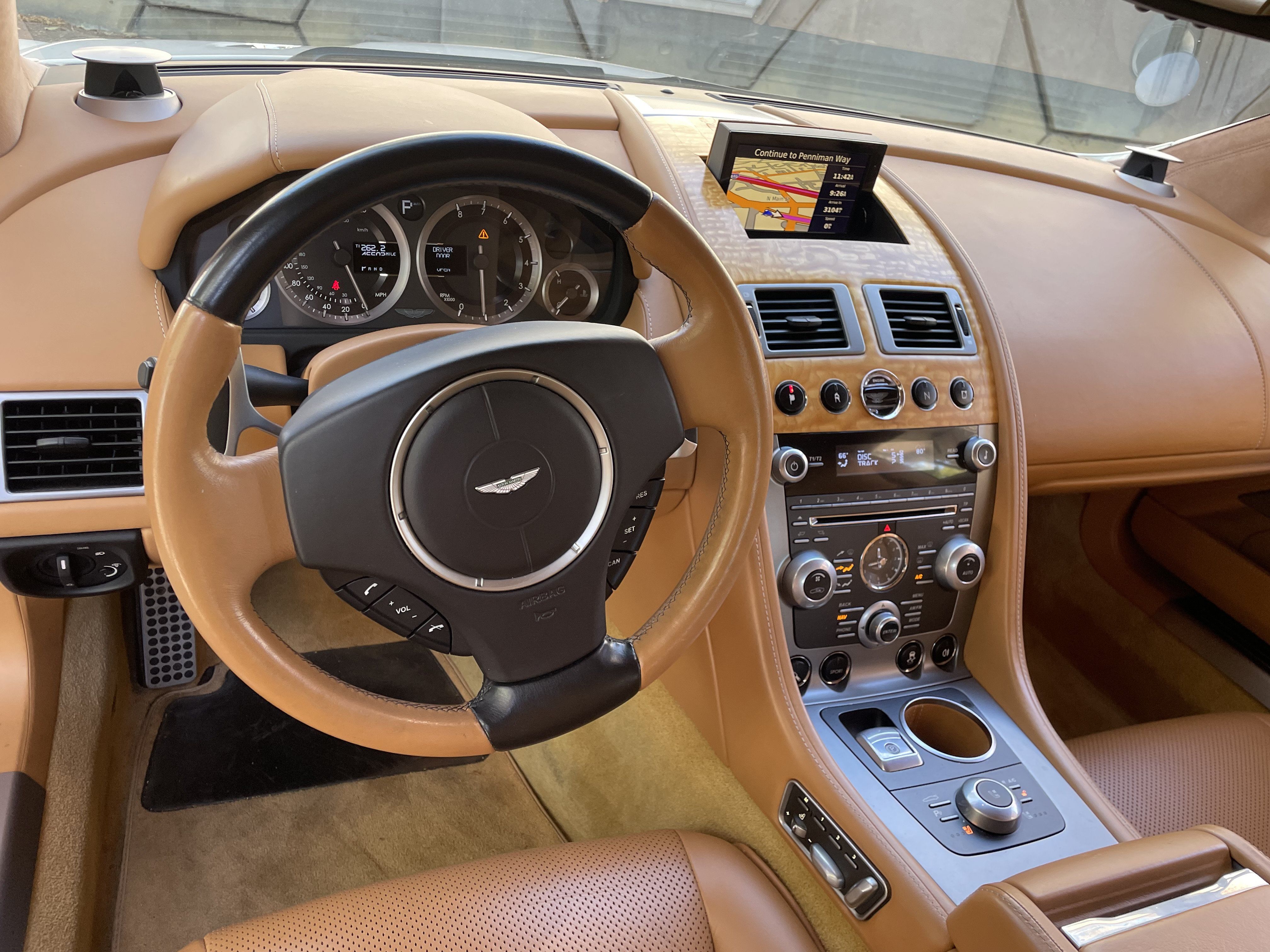 Used 2012 Aston Martin Rapide RWD image 9