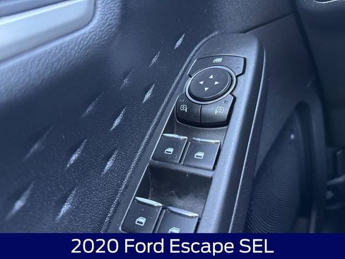 Used 2020 Ford Escape SEL image 28