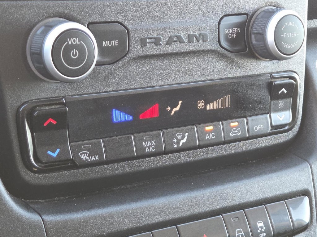Used 2023 RAM ProMaster 2500 FWD image 26