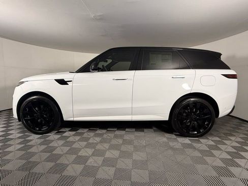 New 2026 Land Rover Range Rover Sport Dynamic SE AWD/4WD image 3