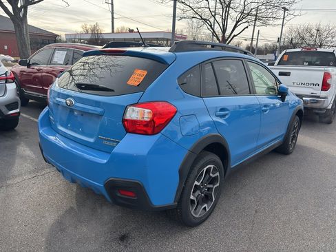 Used 2016 Subaru Crosstrek 2.0i Premium w/ Moonroof Package image 4