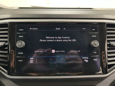 Used 2018 Volkswagen Atlas SEL w/ R-Line Package AWD/4WD image 8
