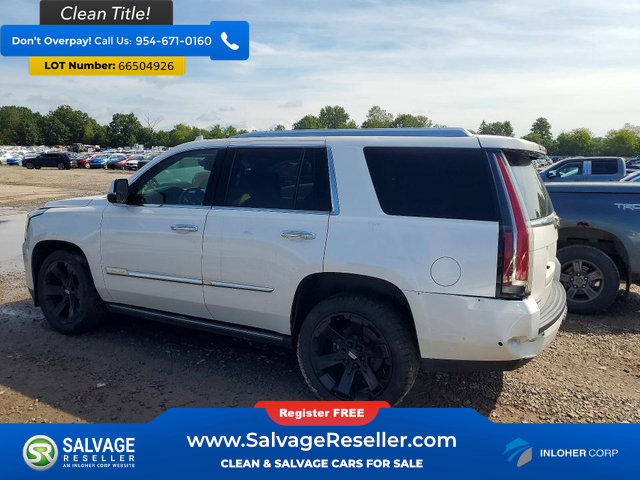 Used 2018 Cadillac Escalade Platinum AWD/4WD image 3
