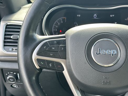 Used 2022 Jeep Grand Cherokee Laredo X image 26