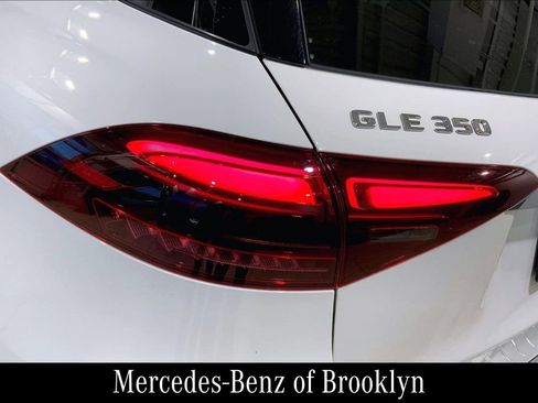 Certified 2024 Mercedes-Benz GLE 350 4MATIC image 30