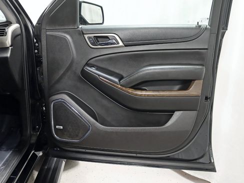 Used 2018 GMC Yukon Denali w/ Denali Ultimate Package image 37