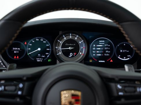 Certified 2024 Porsche 911 Turbo S AWD/4WD image 27