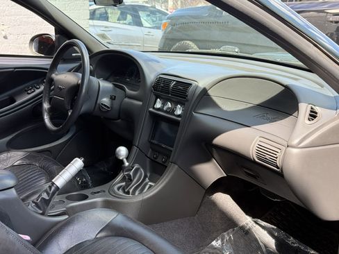 Used 2001 Ford Mustang GT image 13