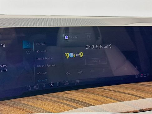 Used 2026 Cadillac Escalade Platinum Sport w/ LPO, ONYX Package image 16