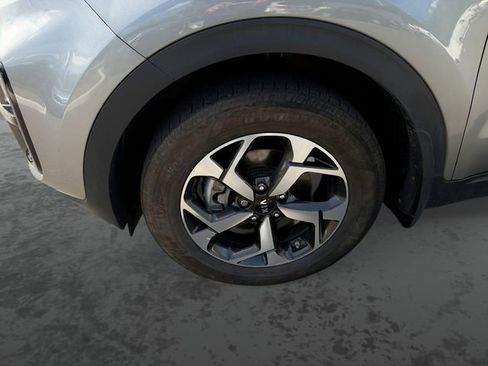 Used 2022 Kia Sportage LX AWD/4WD image 25