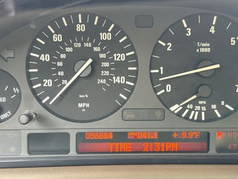 Used 2001 BMW 740iL RWD image 18