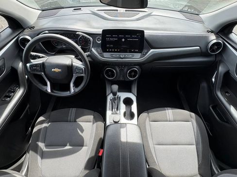 Used 2023 Chevrolet Blazer LT image 24