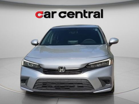 Used 2024 Honda Civic LX image 8