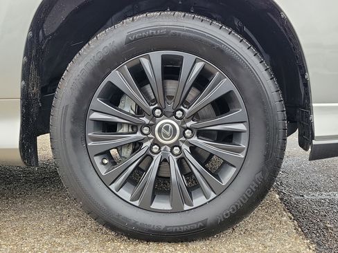 Used 2021 Lexus GX 460 Premium image 5