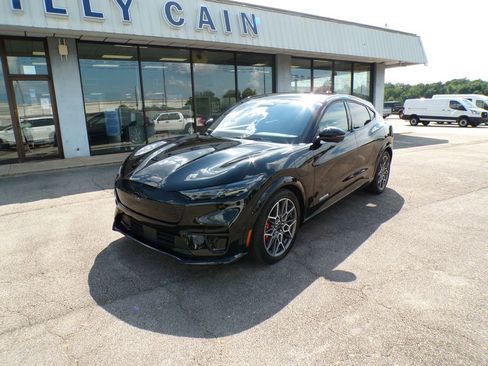 Used 2024 Ford Mustang Mach-E GT image 3