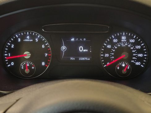 Used 2017 Kia Sorento AWD image 23