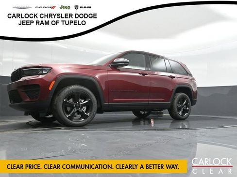 New 2025 Jeep Grand Cherokee Altitude image 74