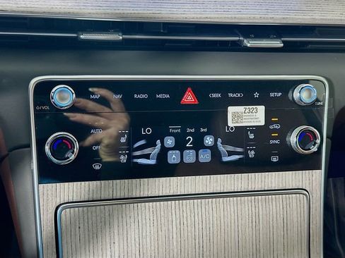 New 2026 Genesis GV80 3.5T Prestige image 14