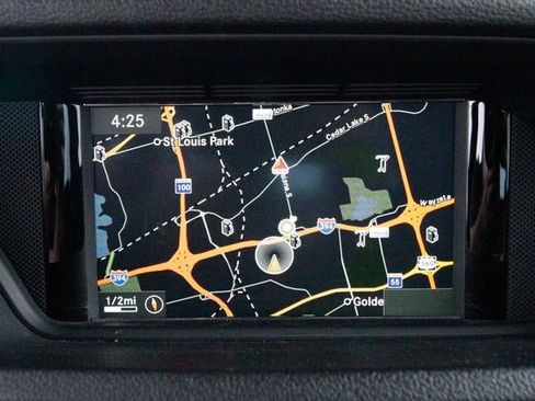 Used 2012 Mercedes-Benz E 350 4MATIC Sedan image 10