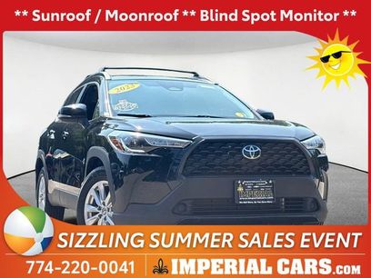 Used 2023 Toyota Corolla Cross LE w/ Moonroof Package