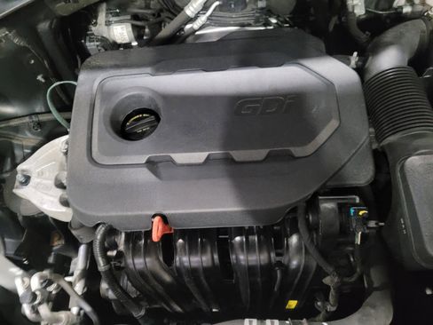 Used 2020 Kia Sorento LX image 30