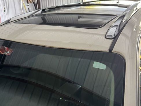 Used 2015 Buick Enclave Premium w/ Experience Buick Package image 10