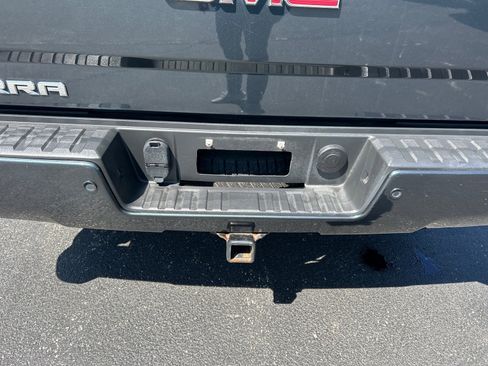 Used 2017 GMC Sierra 1500 SLT image 14