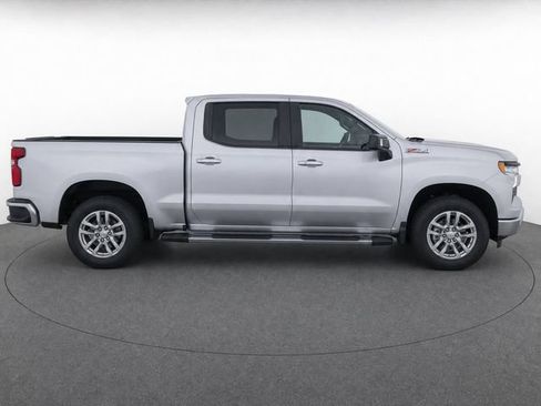 Used 2021 Chevrolet Silverado 1500 RST w/ Convenience Package II AWD/4WD image 4