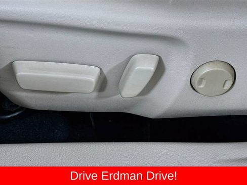 Used 2014 Toyota Camry LE FWD image 12