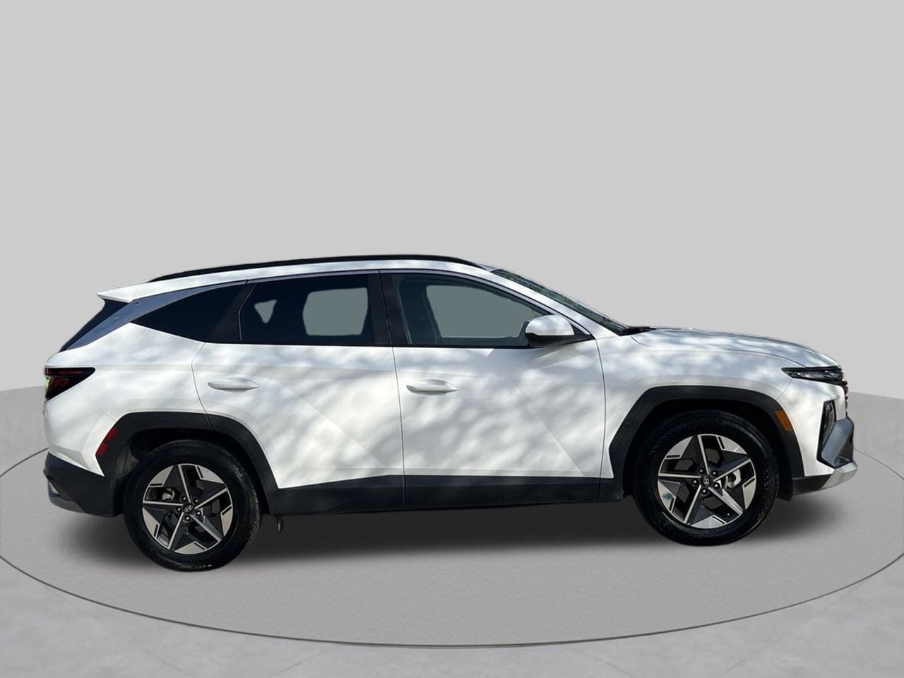 Used 2025 Hyundai Tucson SEL FWD image 6