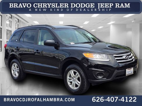 Used 2012 Hyundai Santa Fe GLS AWD/4WD image 1