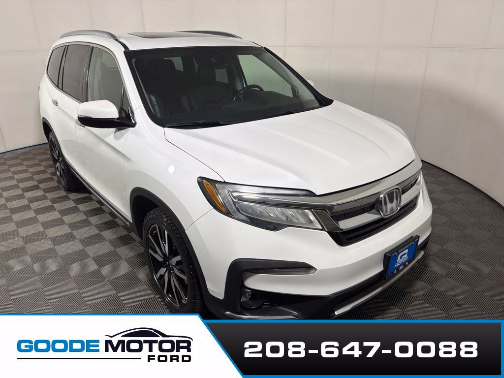 Used 2020 Honda Pilot Touring image 1