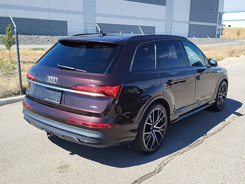 Used 2021 Audi Q7 3.0T Prestige AWD/4WD image 3