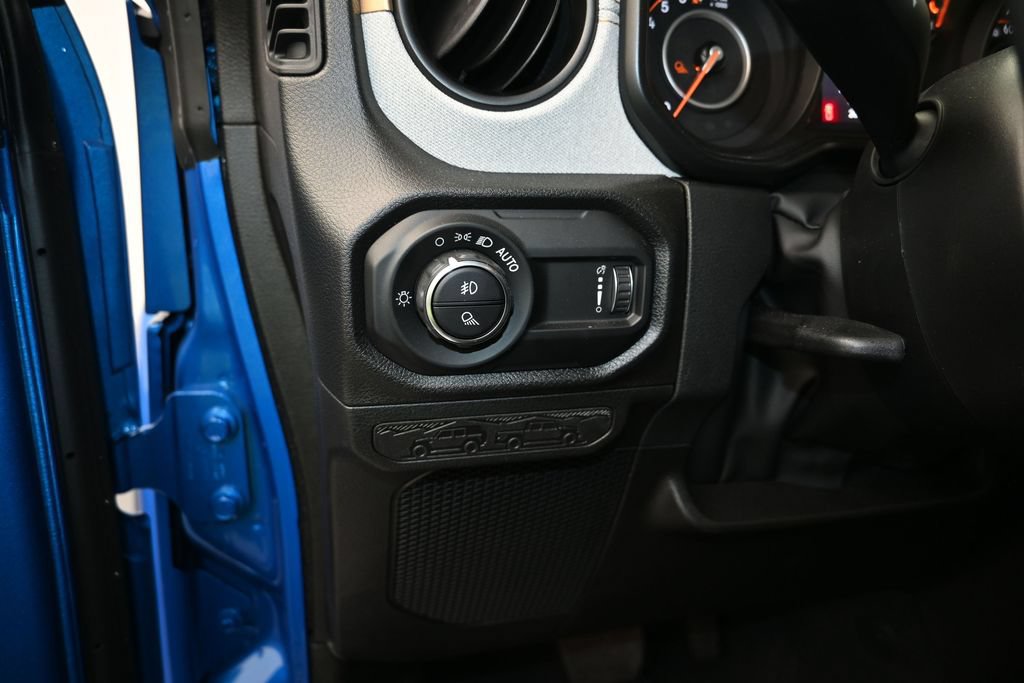 New 2026 Jeep Gladiator Sport AWD/4WD image 12