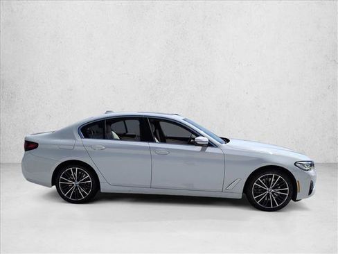 Certified 2023 BMW 540i w/ Premium Package RWD image 4